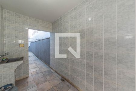 Casa à venda com 360m², 4 quartos e 6 vagasLavanderia