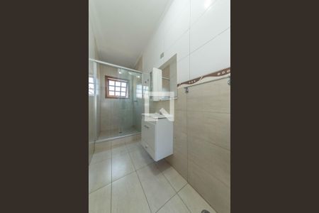 Casa à venda com 360m², 4 quartos e 6 vagasBanheiro da Suíte 2