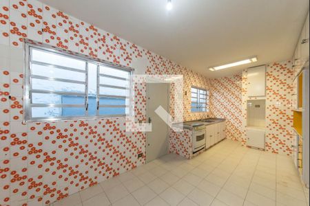 Casa à venda com 360m², 4 quartos e 6 vagasCozinha