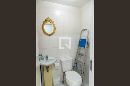 Apartamento à venda com 136m², 3 quartos e 2 vagasBanheiro de serviço