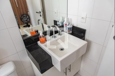 Apartamento à venda com 136m², 3 quartos e 2 vagasBanheiro da suíte 2