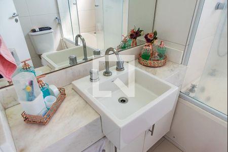 Apartamento à venda com 136m², 3 quartos e 2 vagasBanheiro da suíte 1