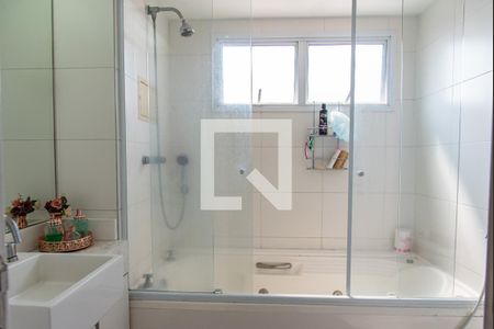 Apartamento à venda com 136m², 3 quartos e 2 vagasBanheiro da suíte 1