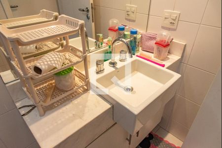 Apartamento à venda com 136m², 3 quartos e 2 vagasBanheiro da suíte 3