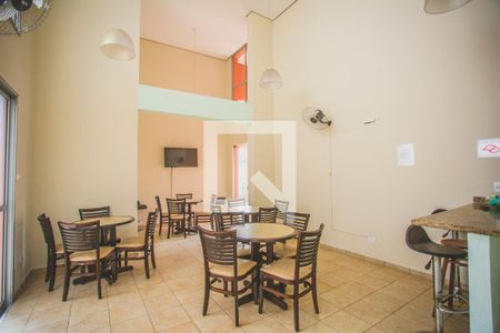 Apartamento para alugar com 48m², 2 quartos e 1 vaga Apartamento para alugar com 48m², 2 quartos e 1 vagaÁrea comum - Salão de festas
