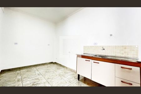 Casa para alugar com 80m², 1 quarto e 2 vagas Casa para alugar com 80m², 1 quarto e 2 vagasCozinha