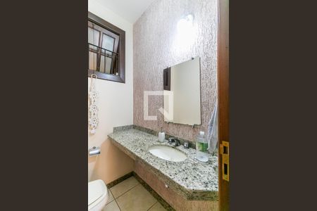 Lavabo de casa para alugar com 4 quartos, 300m² em Ipiranga, Belo Horizonte