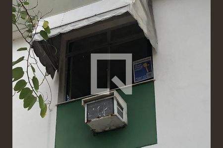 Apartamento à venda com 60m², 2 quartos e 1 vagaPlaquinha
