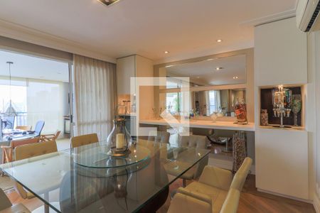 Sala de apartamento à venda com 3 quartos, 205m² em Vila Gertrudes, São Paulo