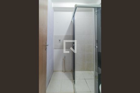 Banheiro de apartamento para alugar com 2 quartos, 39m² em Aberta dos Morros, Porto Alegre
