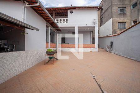 Casa à venda com 300m², 4 quartos e 4 vagasQuintal