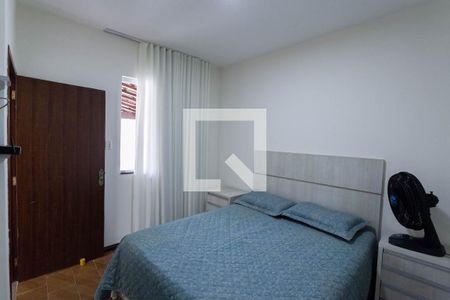 Casa à venda com 300m², 4 quartos e 4 vagasSuíte