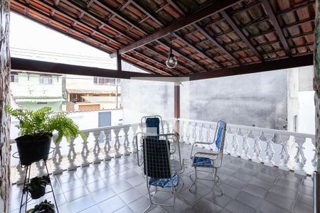 Casa à venda com 300m², 4 quartos e 4 vagasVaranda