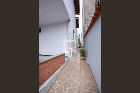 Casa à venda com 300m², 4 quartos e 4 vagasCorredor