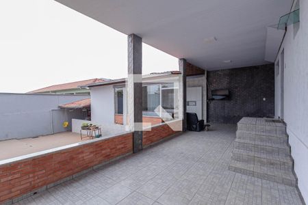 Casa à venda com 300m², 4 quartos e 4 vagasVaranda