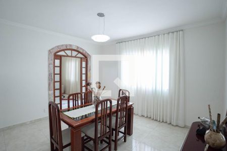 Sala 2 de casa à venda com 4 quartos, 300m² em Sinimbu, Belo Horizonte