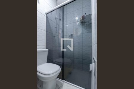 Casa à venda com 300m², 4 quartos e 4 vagasBanheiro da suíte