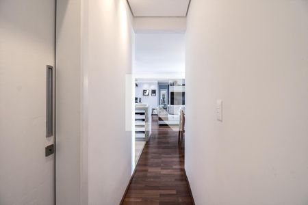 Corredor de apartamento à venda com 4 quartos, 140m² em Aclimação, São Paulo