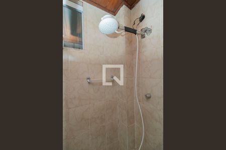 Casa de condomínio à venda com 210m², 3 quartos e 1 vaga Casa de condomínio à venda com 210m², 3 quartos e 1 vagaBanheiro da Suíte