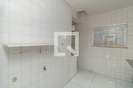 Casa de condomínio à venda com 210m², 3 quartos e 1 vaga Casa de condomínio à venda com 210m², 3 quartos e 1 vagaCozinha 2