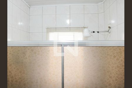 Banheiro de casa à venda com 3 quartos, 130m² em Vila Isolina Mazzei, São Paulo