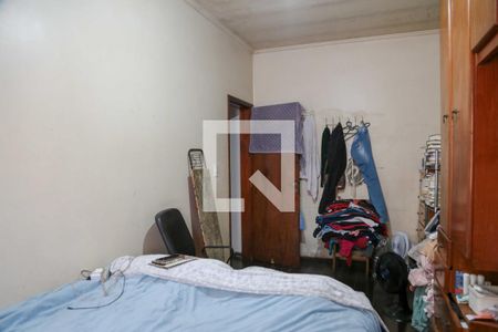 Casa à venda com 225m², 5 quartos e 2 vagasQuarto