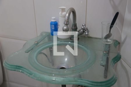 Casa à venda com 225m², 5 quartos e 2 vagasBanheiro