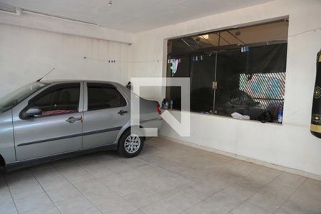 Casa à venda com 225m², 5 quartos e 2 vagasÁrea Comum