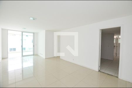 Apartamento para alugar com 123m², 3 quartos e 2 vagasSala