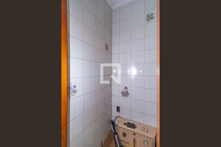 Casa à venda com 285m², 4 quartos e 3 vagasBanheiro 4