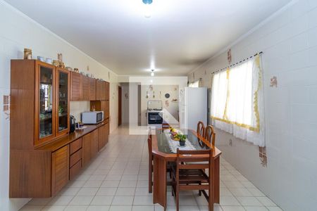 Casa à venda com 285m², 4 quartos e 3 vagasCozinha