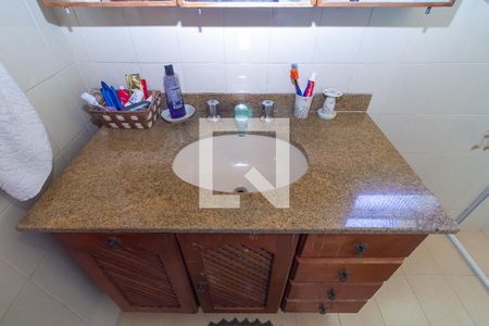 Casa à venda com 285m², 4 quartos e 3 vagasBanheiro da Suíte