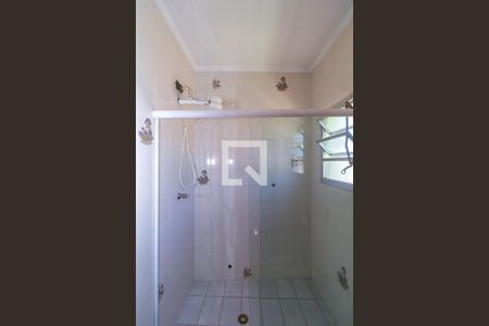 Casa à venda com 285m², 4 quartos e 3 vagasBanheiro 5