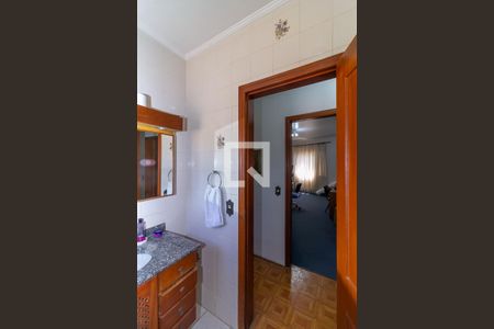 Casa à venda com 285m², 4 quartos e 3 vagasBanheiro 5