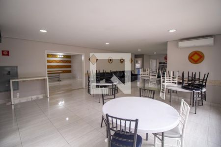 Apartamento para alugar com 55m², 2 quartos e 1 vagaÁrea comum - Salão de festas