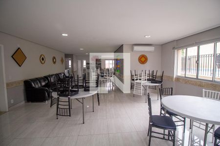 Apartamento para alugar com 55m², 2 quartos e 1 vagaÁrea comum - Salão de festas