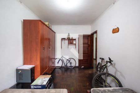 Casa à venda com 151m², 3 quartos e 4 vagas Casa à venda com 151m², 3 quartos e 4 vagasQuarto 3