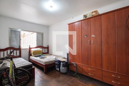 Casa à venda com 151m², 3 quartos e 4 vagas Casa à venda com 151m², 3 quartos e 4 vagasQuarto 3