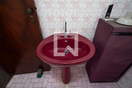 Casa à venda com 151m², 3 quartos e 4 vagas Casa à venda com 151m², 3 quartos e 4 vagasBanheiro 2