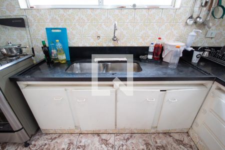 Casa à venda com 151m², 3 quartos e 4 vagas Casa à venda com 151m², 3 quartos e 4 vagasCozinha