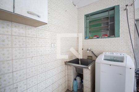 Casa à venda com 151m², 3 quartos e 4 vagas Casa à venda com 151m², 3 quartos e 4 vagasÁrea de Serviço