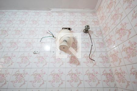 Casa à venda com 151m², 3 quartos e 4 vagas Casa à venda com 151m², 3 quartos e 4 vagasBanheiro 2