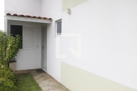 Fachada de casa de condomínio para alugar com 2 quartos, 51m² em Terra Nova, Viamão