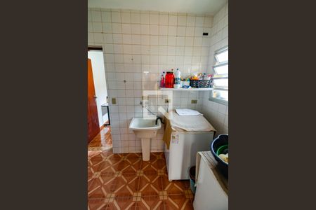 Casa à venda com 250m², 6 quartos e 3 vagasÁrea de Serviço