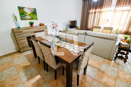 Sala - Jantar de casa para alugar com 6 quartos, 250m² em Jardim Maria Rosa, Taboão da Serra
