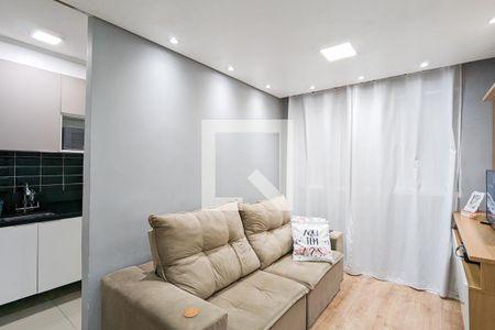Sala de apartamento para alugar com 2 quartos, 42m² em Jardim Sao Saverio, São Paulo
