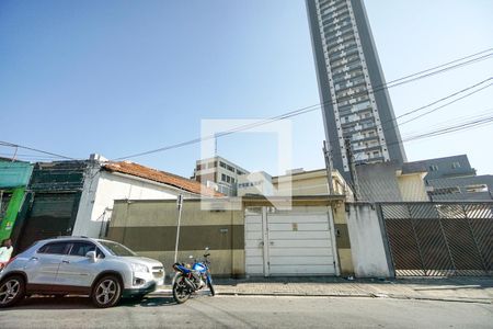 Casa de condomínio à venda com 52m², 2 quartos e 1 vaga Casa de condomínio à venda com 52m², 2 quartos e 1 vagaFachada