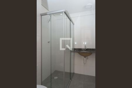 Banheiro de apartamento para alugar com 1 quarto, 37m² em Vila Assunção, Santo André