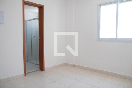 Sala e Cozinha de kitnet/studio para alugar com 1 quarto, 29m² em Vila Mazzei, São Paulo