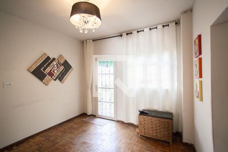 Sala de Estar de casa à venda com 3 quartos, 114m² em Horto Florestal, Belo Horizonte